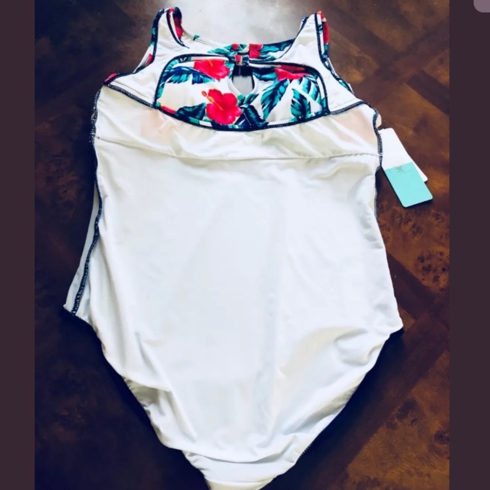 NWT Sea & Sand Beachware Floral One Piece Swimsuit 22W - Picture 6 of 8